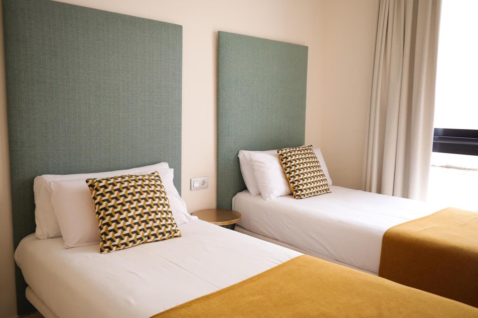 Guzman El Bueno Suites Seville Ngoại thất bức ảnh