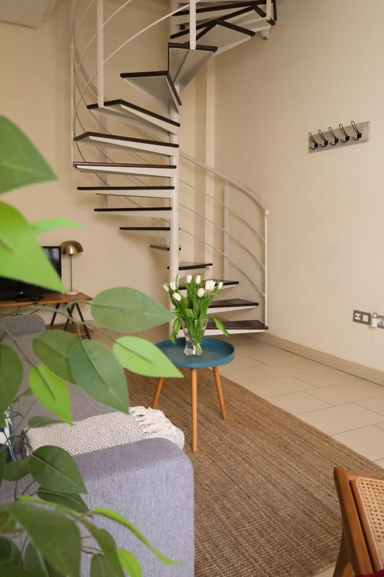 Guzman El Bueno Suites Seville Ngoại thất bức ảnh