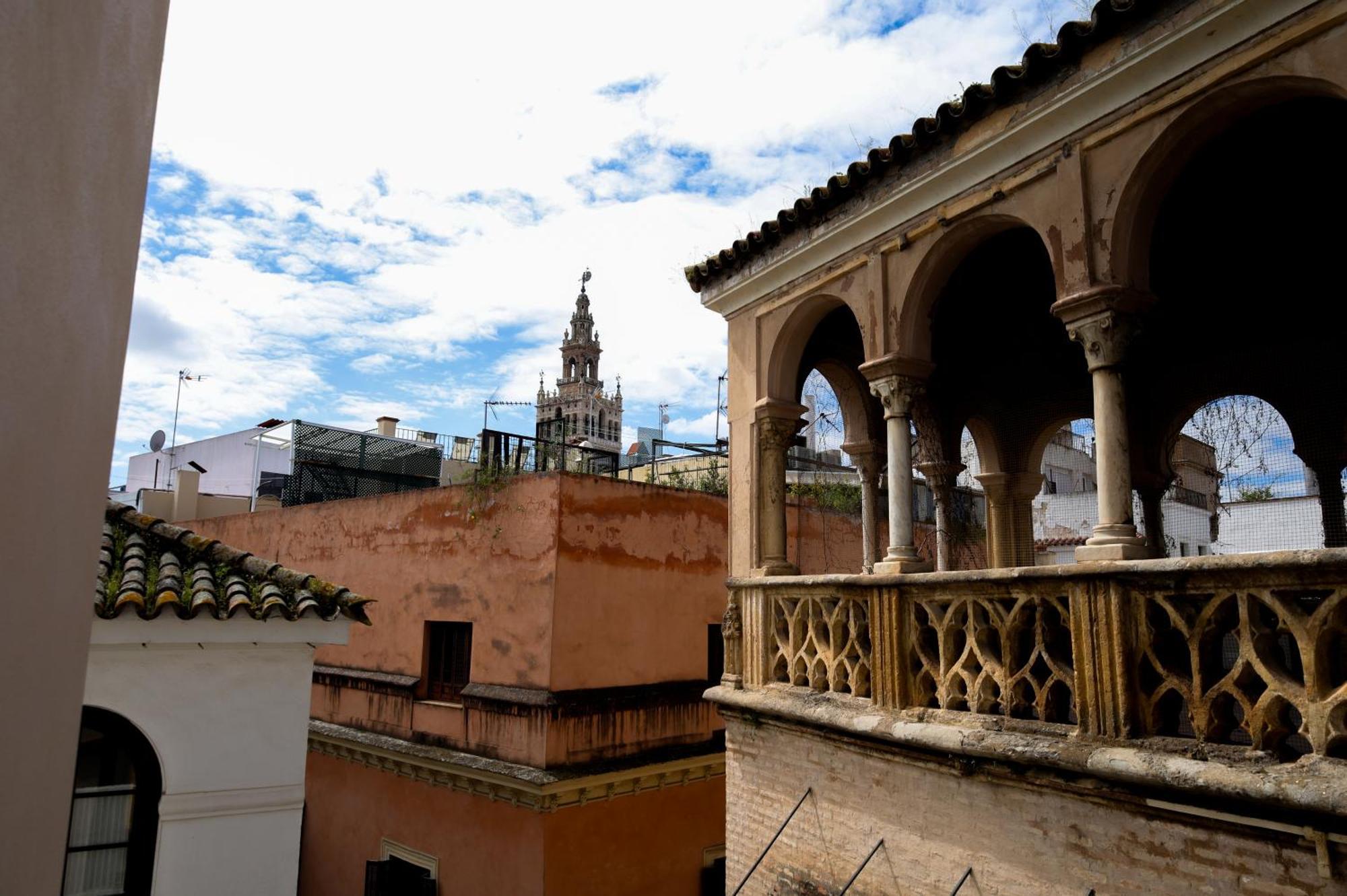 Guzman El Bueno Suites Seville Ngoại thất bức ảnh