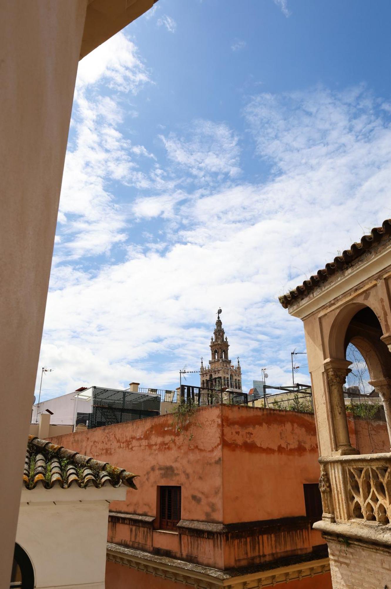 Guzman El Bueno Suites Seville Ngoại thất bức ảnh