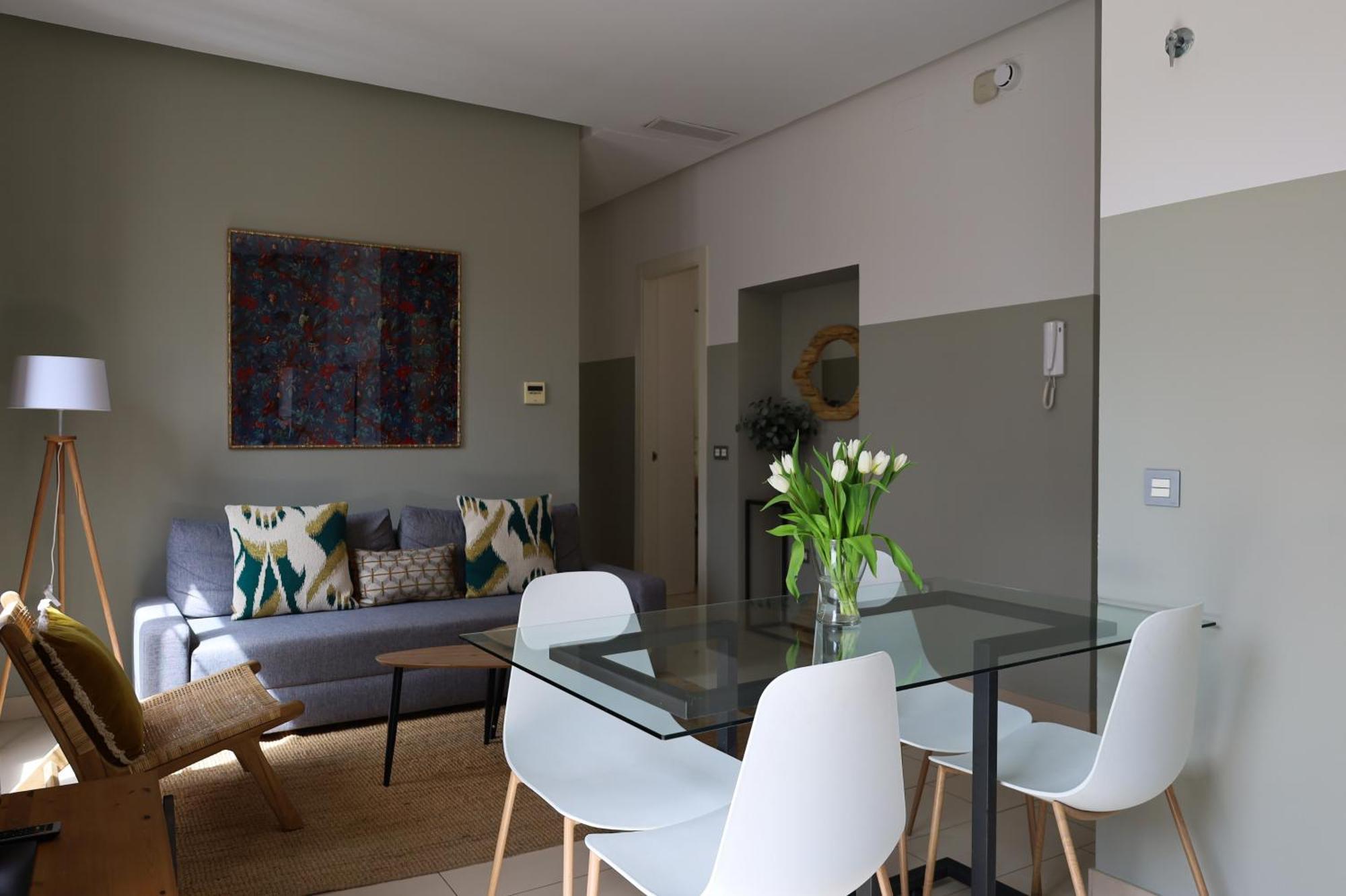 Guzman El Bueno Suites Seville Ngoại thất bức ảnh