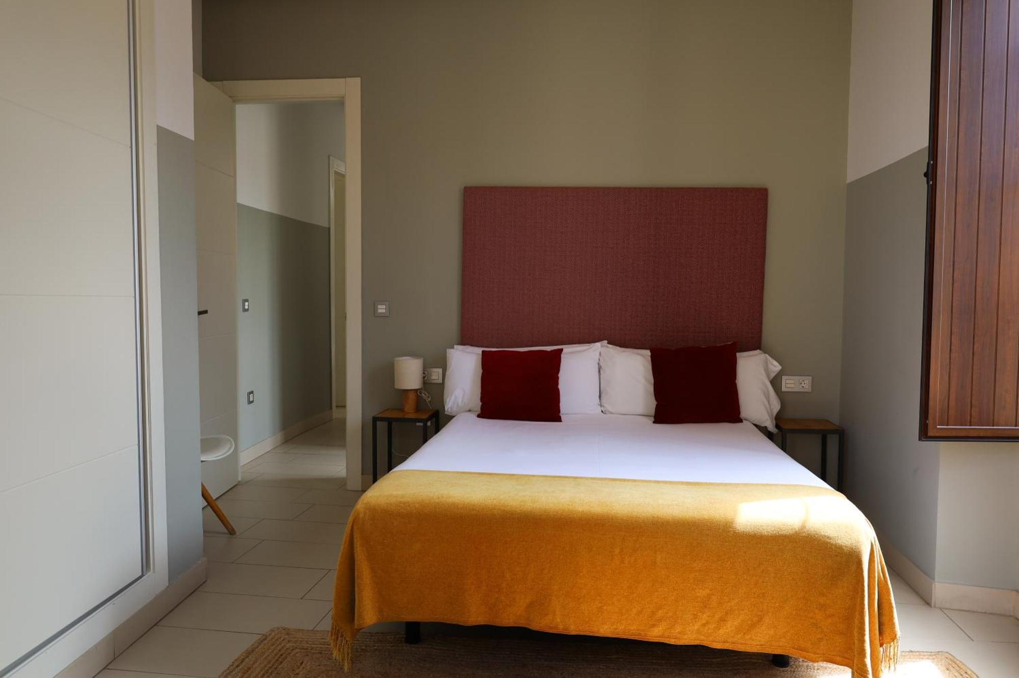 Guzman El Bueno Suites Seville Ngoại thất bức ảnh