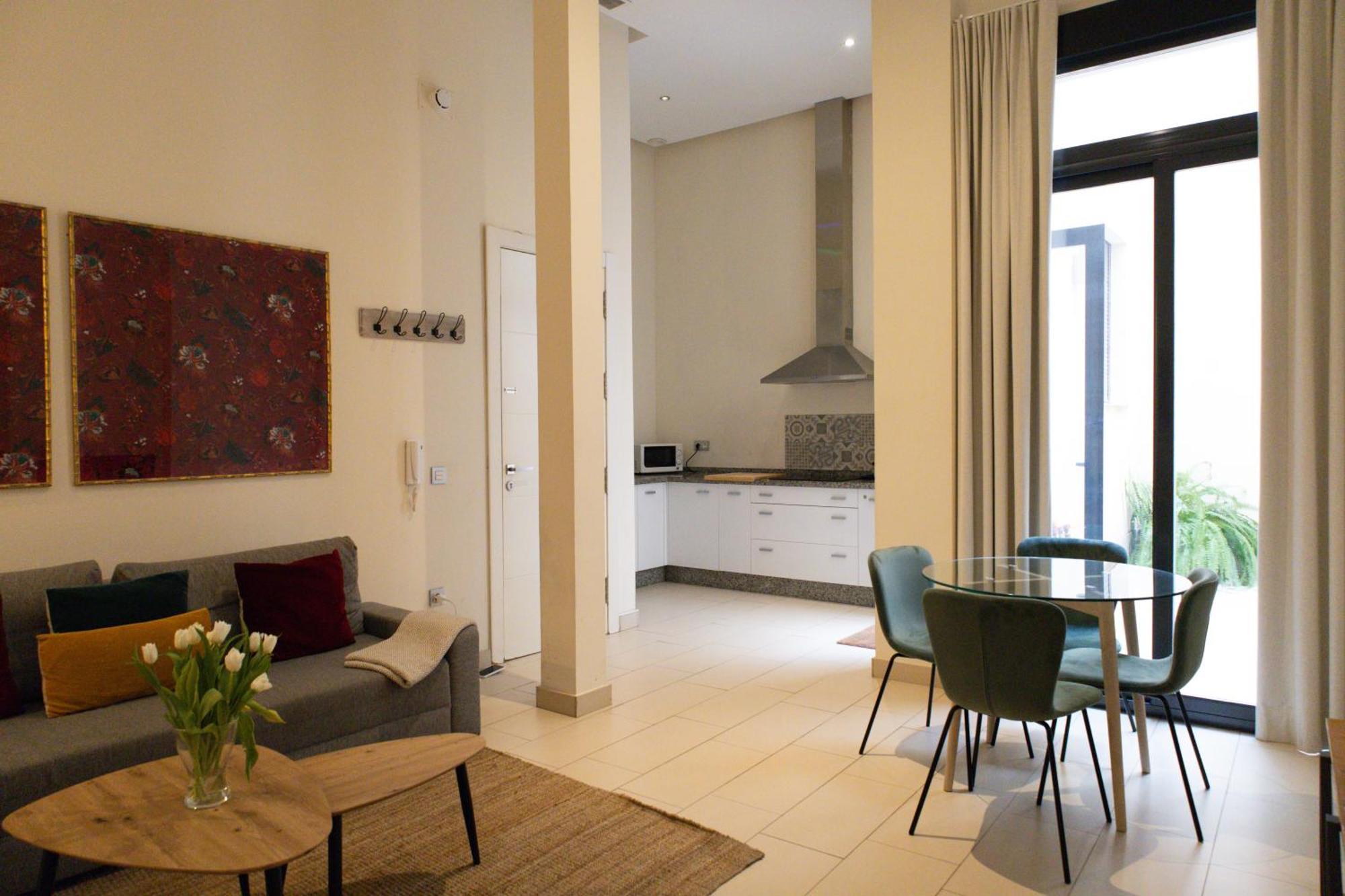 Guzman El Bueno Suites Seville Ngoại thất bức ảnh